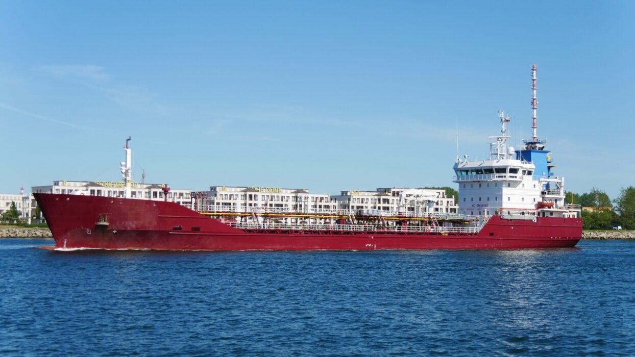You are currently viewing MERCHANT FLEET CE FOR CH.TANKER 9840.50EUR P/D
