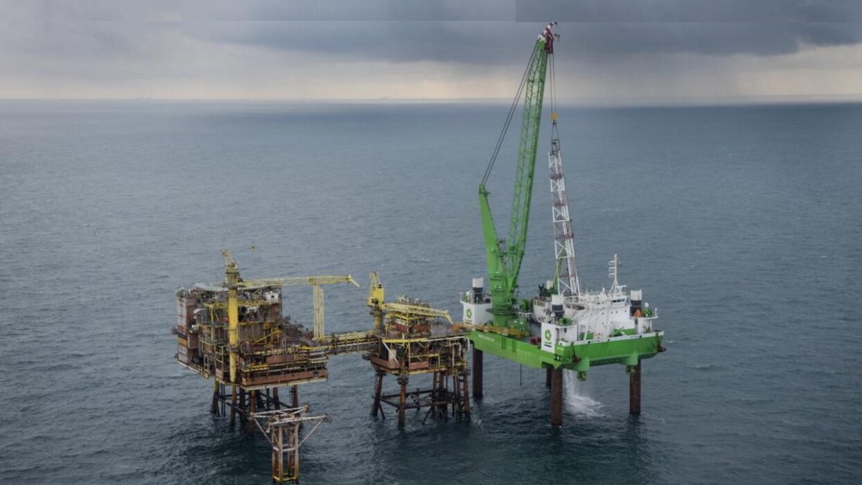You are currently viewing OFFSHORE FLEET 8 x RIGGERS FOR JUV DP2 220EUR P/D