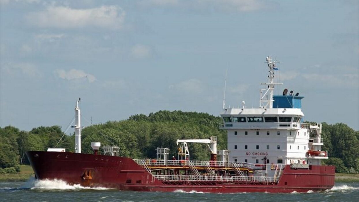 You are currently viewing MERCHANT FLEET AB FOR CHEM.TANKER 2200EUR P/M