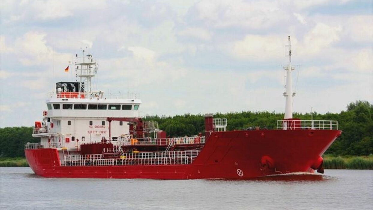 You are currently viewing MERCHANT FLEET 2 x COOK FOR CHEM.TANKER 2400EUR P/M